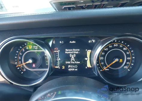 2022 Jeep Wrangler Unlimited Sahara Altitude 4X4 from USA, damaged, VIN 1C4HJXEG0NW157496